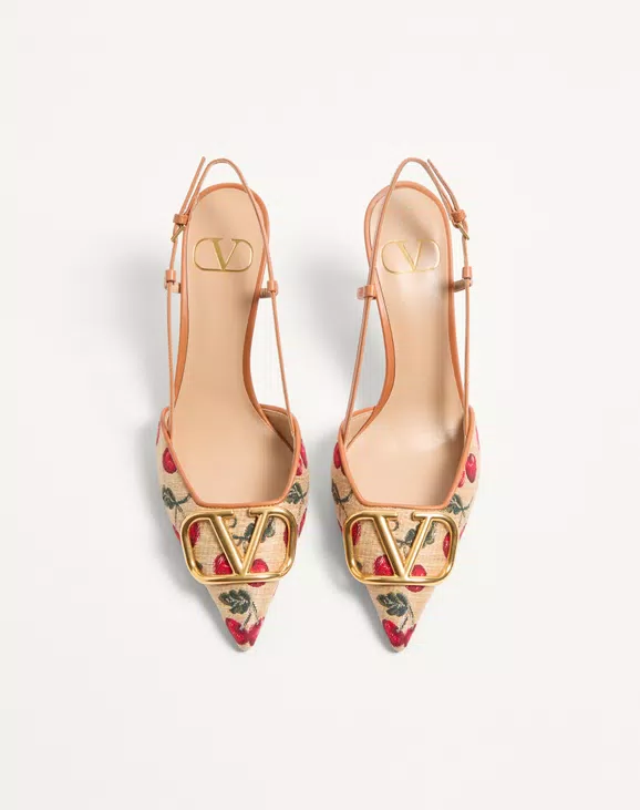 Valentino Vlogo Signature Slingback Pumps In Cherryfic Pattern 80Mm - Image 6